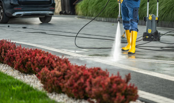 Deck Cleaning Services in Shorewood Tower Hills Harbert, MI